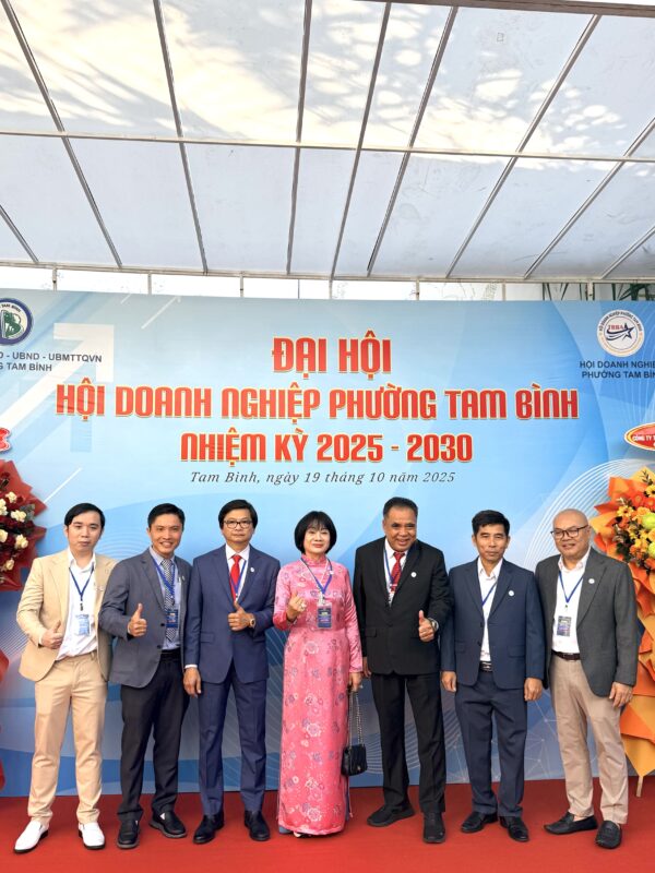 Đại diện các hội doanh nghiệp tại phường Tam Bình